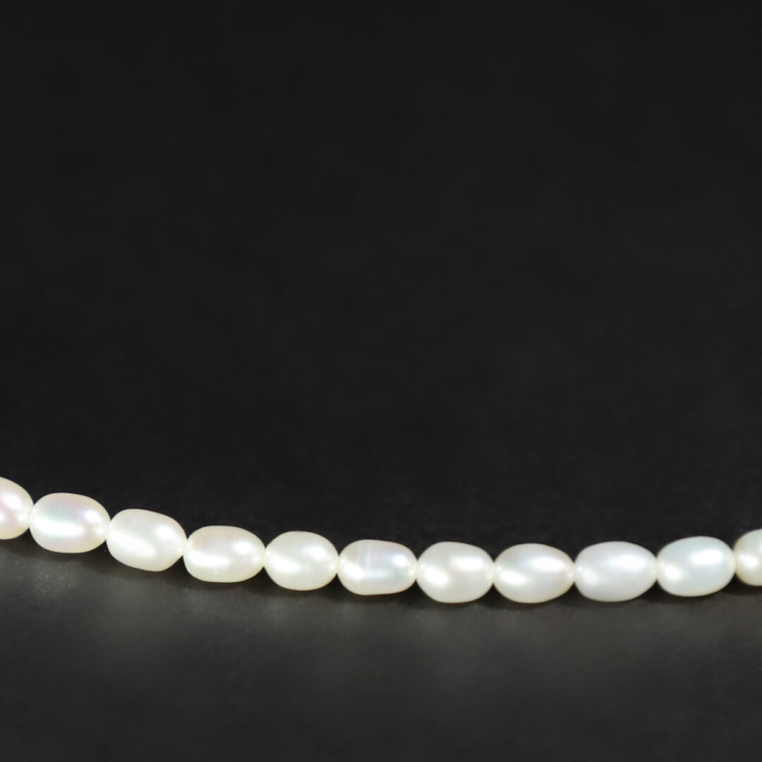 Freshwater Pearls - Oval Pearl