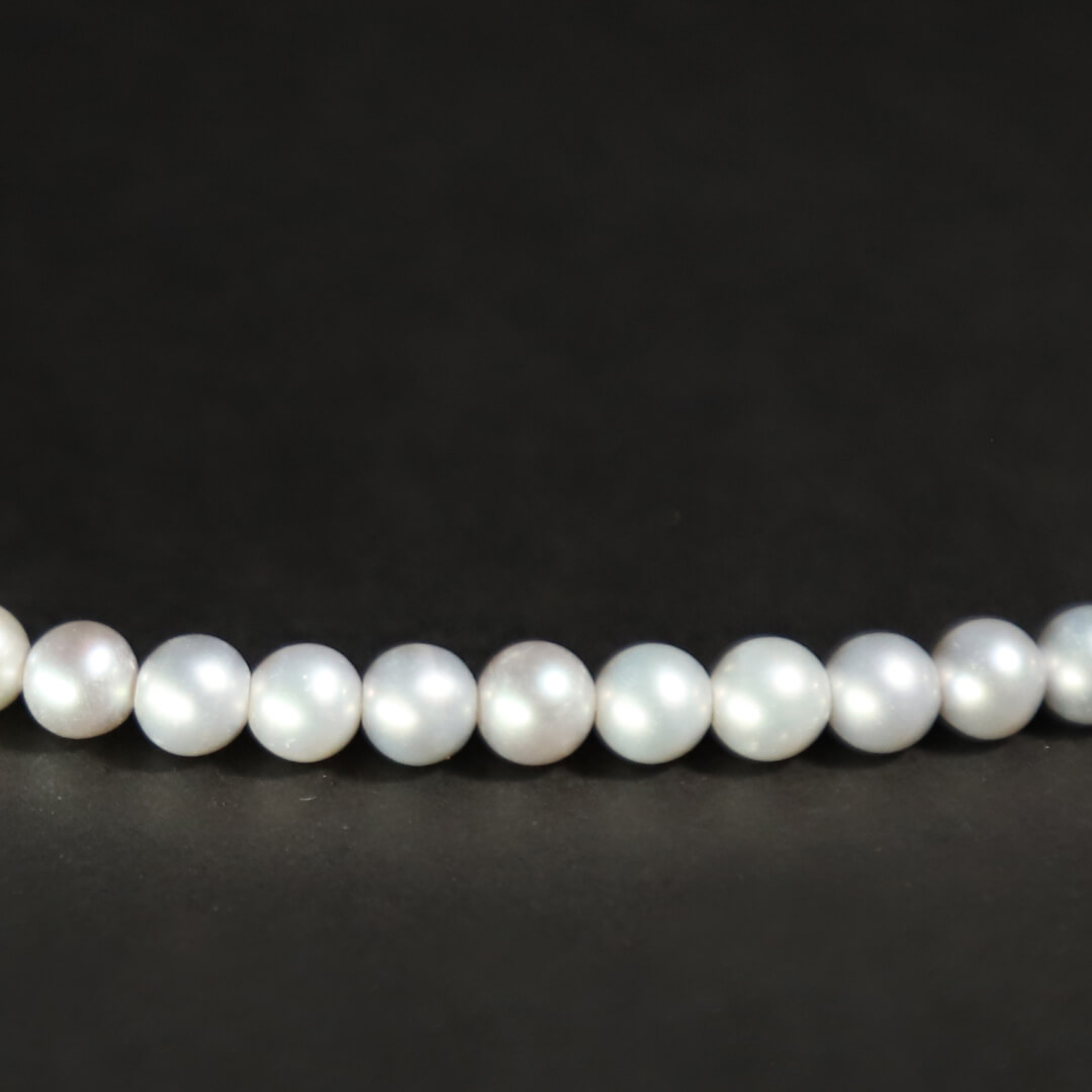 Freshwater Pearls - Round Pearl